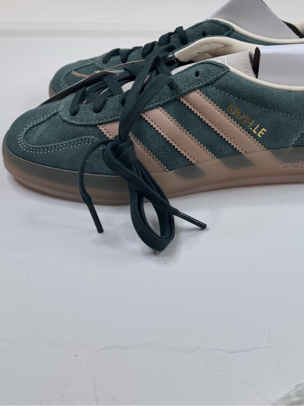 NWOB Adidas Gazelle Indoor Sneakers Men’s Size 8 Shadow Green Gum Warm Sandstone - Picture 9 of 12